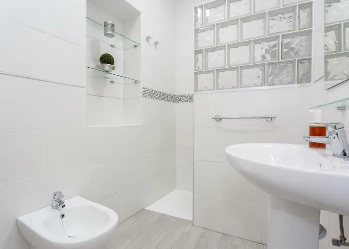 Casa Patio Del Mentidero * Cadiz