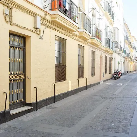 Casa Patio Del Mentidero Καντίζ